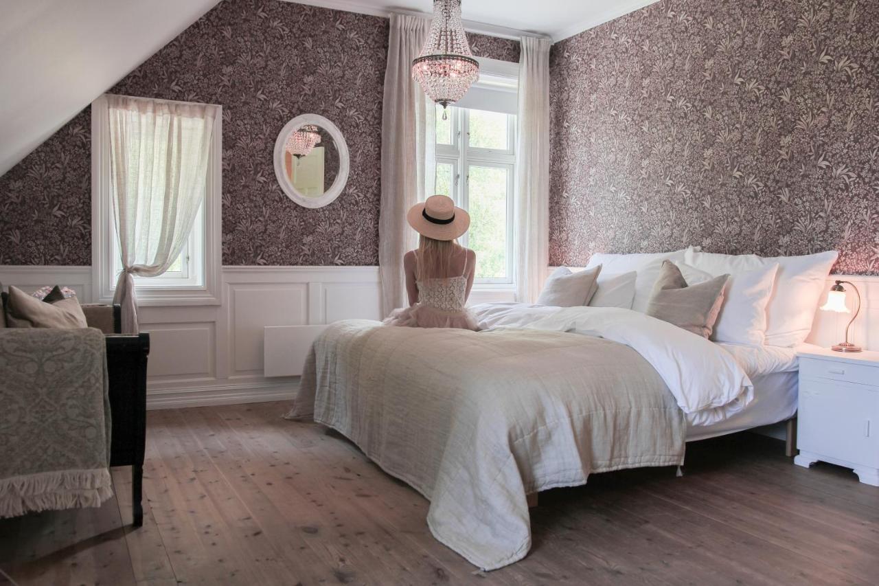 Petrines Gjestgiveri Norddal Ngoại thất bức ảnh